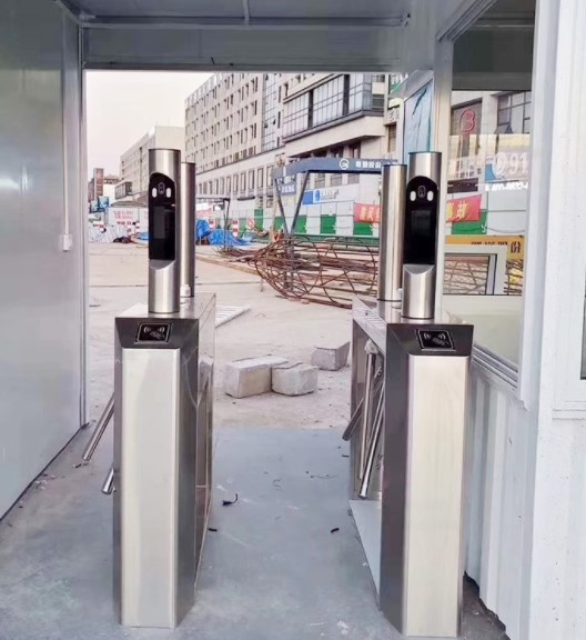 三輥閘工地閘機通道管理系統
