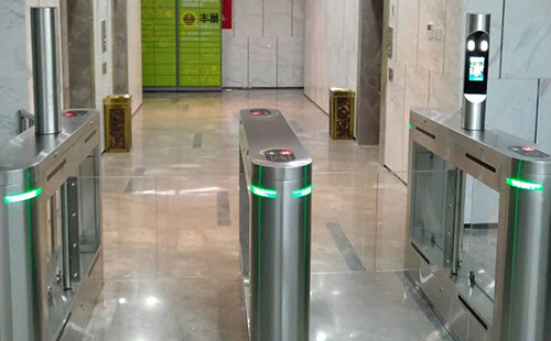 閘機(jī)使用中的注意事項(xiàng)有哪些?